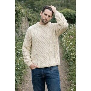 VTG Cape Isle Knitters Sweater Sz XL Beige Cable Knit Wool Fisherman Crewneck